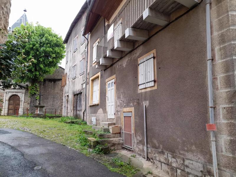 Maison de village - 117 m² - 5 pièces