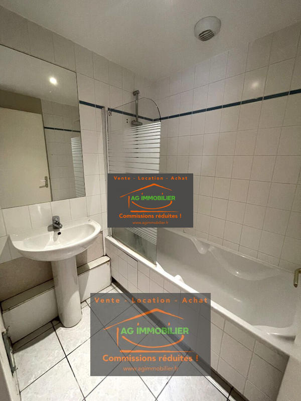 Appartement - 90 m² - 3 pièces