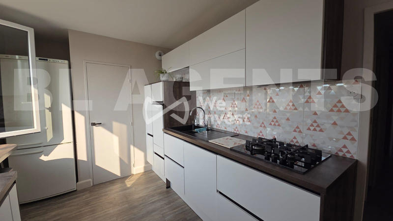 Appartement - 89 m² - 5 pièces