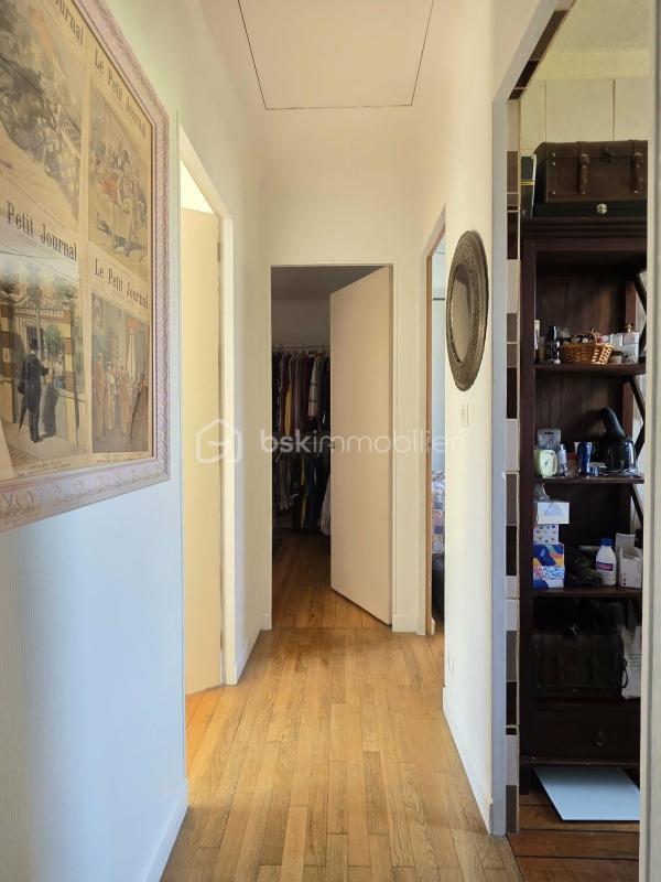 Maison - 147 m² - 9 pièces