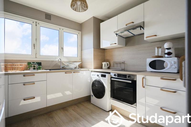 Chambre - 10 m² - 1 pièce