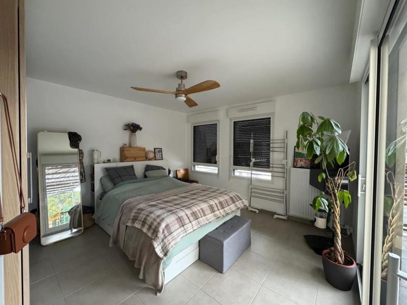 Appartement - 98 m² - 5 pièces