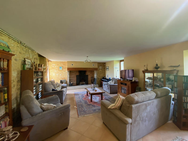 Maison - 188 m² - 6 pièces