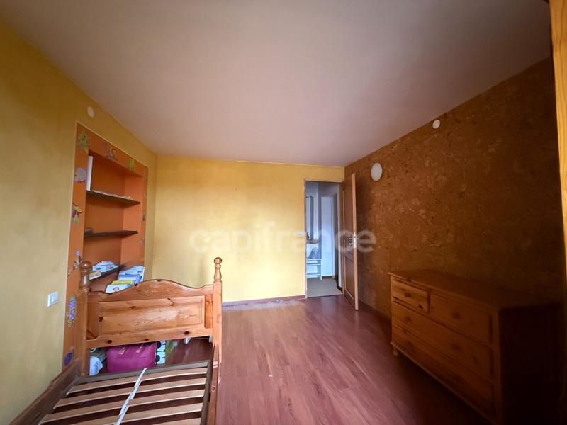 Maison - 352 m² - 6 pièces