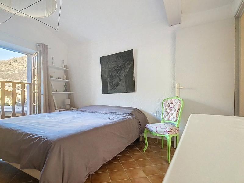 Maison de village - 80 m² - 3 pièces