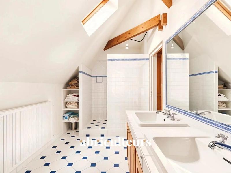 Maison ancienne - 152 m² - 7 pièces