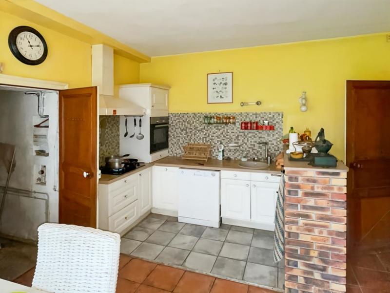 Maison - 252 m² - 10 pièces