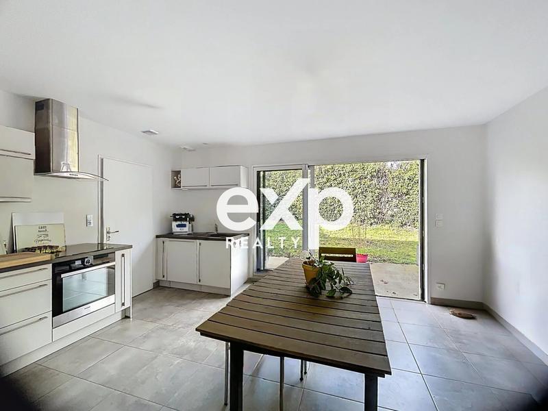 Maison - 86 m² - 5 pièces