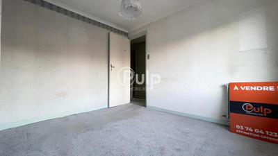 Maison - 80 m² - 5 pièces