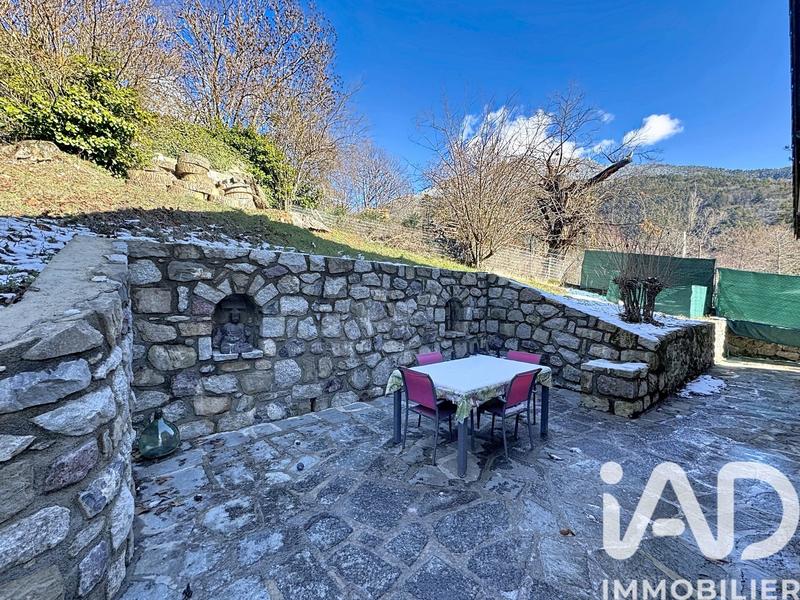 Maison - 101 m² - 4 pièces