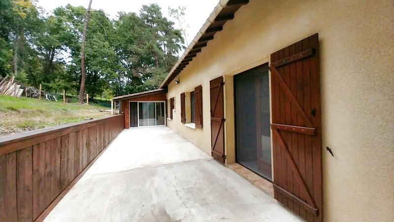 Maison - 150 m² - 7 pièces
