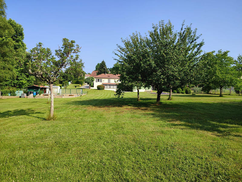 Maison - 115 m² - 6 pièces