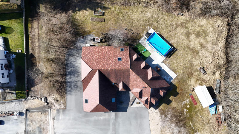 Maison - 206 m² - 5 pièces