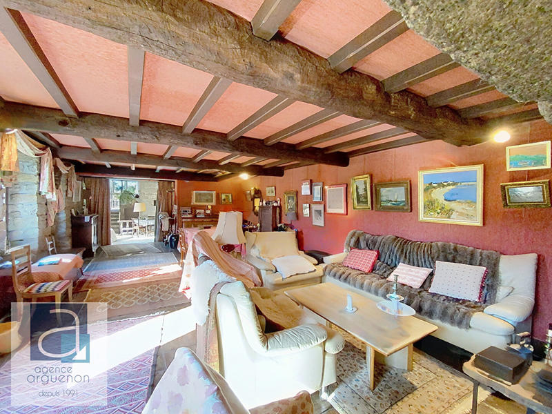 Maison - 158 m² - 8 pièces