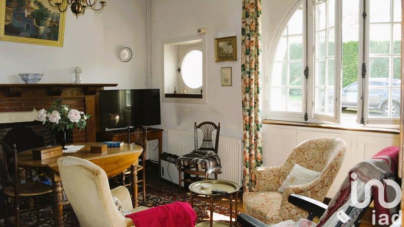 Maison - 137 m² - 7 pièces