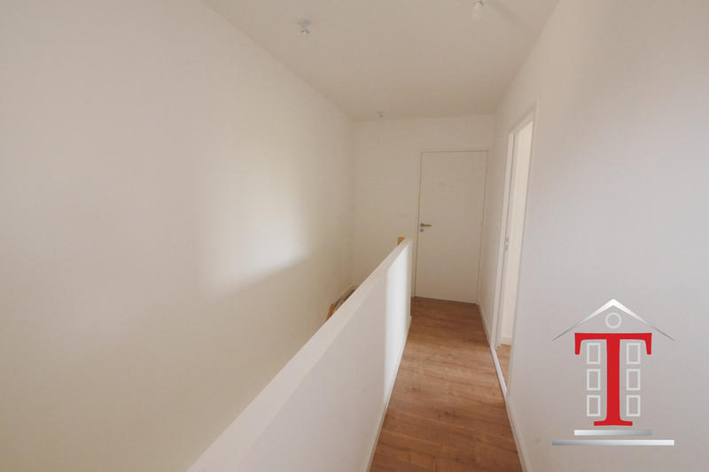 Maison contemporaine - 138 m² - 5 pièces