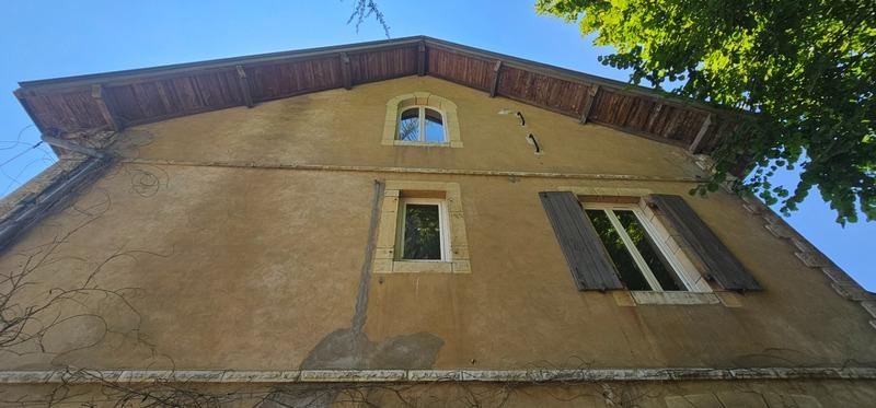 Maison - 208 m² - 7 pièces