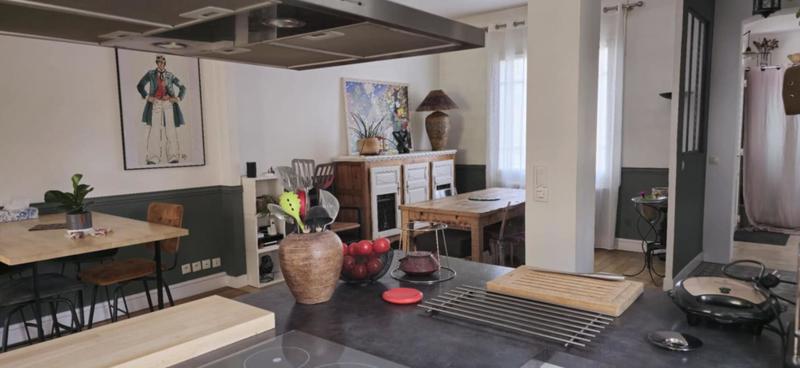 Maison - 170 m² - 7 pièces