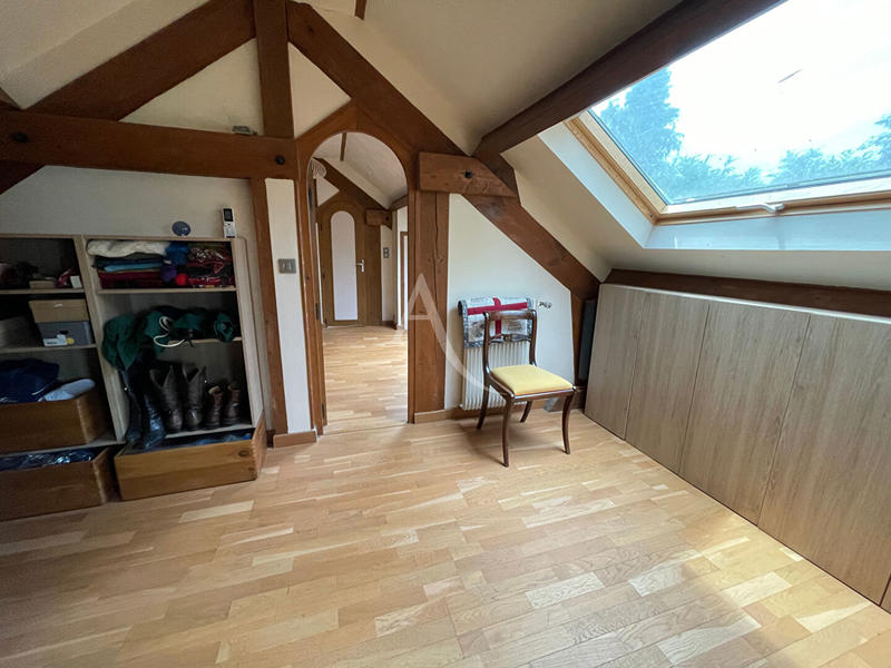 Maison - 138 m² - 8 pièces