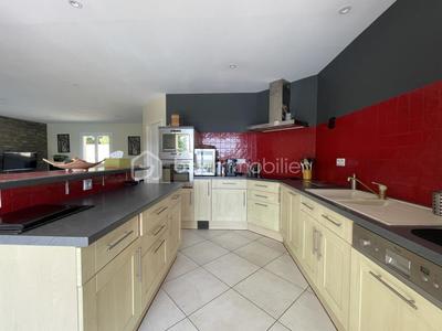 Villa - 146 m² - 5 pièces