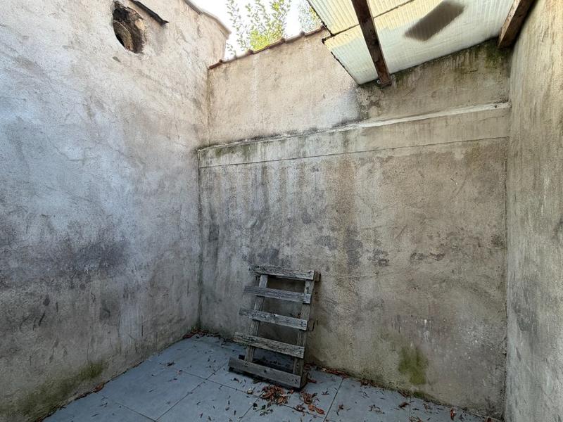 Immeuble - 102 m² - 4 pièces