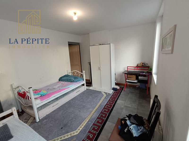 Maison - 98 m² - 5 pièces