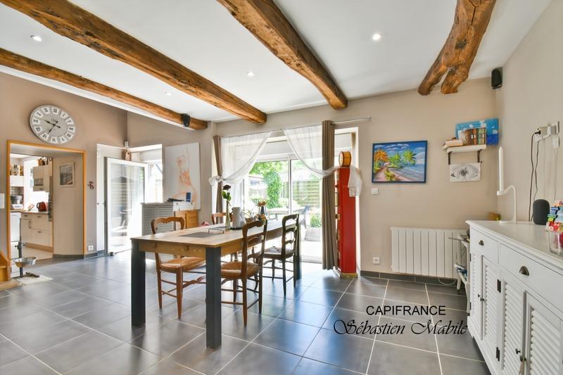Maison - 161 m² - 6 pièces