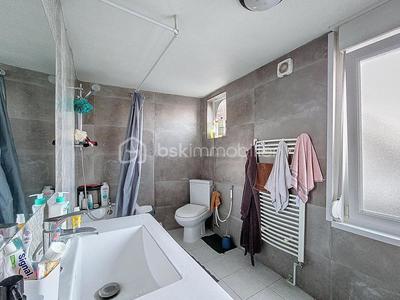 Maison - 146 m² - 6 pièces