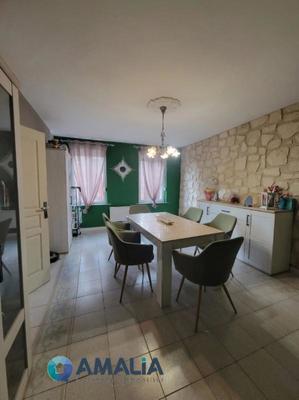 Corps de ferme - 120 m² - 10 pièces