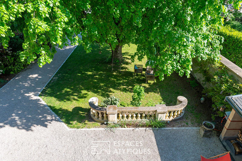 Maison - 273 m² - 8 pièces