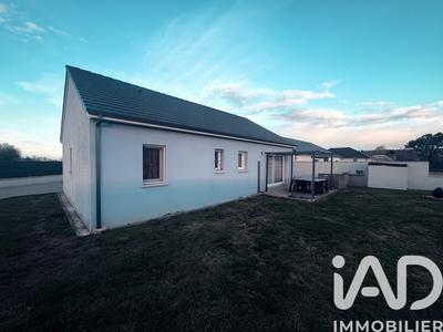 Maison - 105 m² - 5 pièces