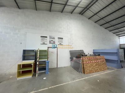 Local commercial - 1 150 m²