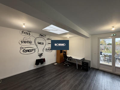 Local commercial - 220 m²