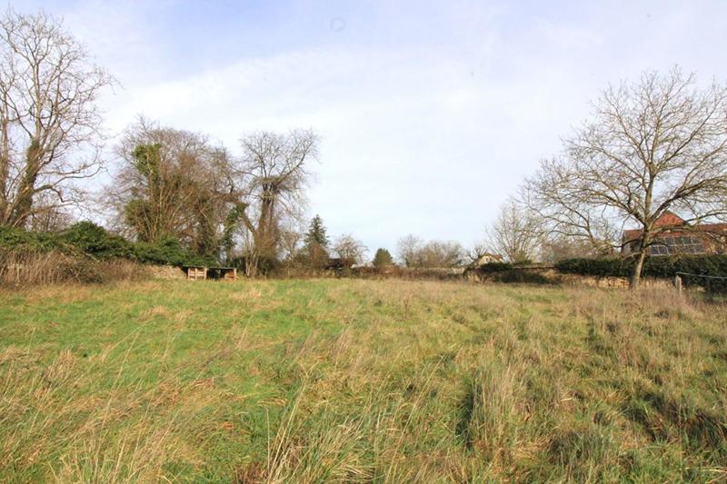 Terrain constructible - 958 m²