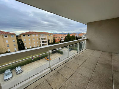 Appartement - 60 m² - 3 pièces