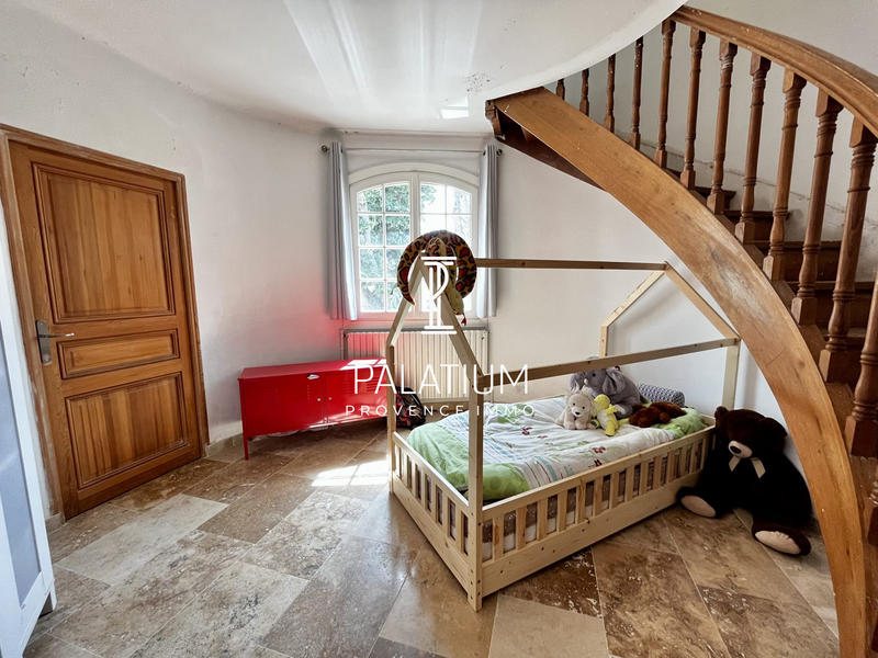 Maison - 172 m² - 6 pièces