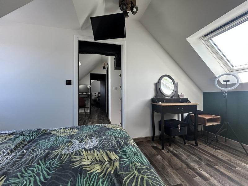 Propriété - 220 m² - 10 pièces