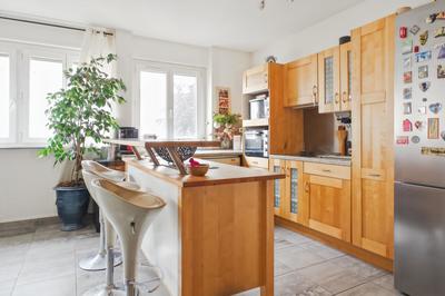 Appartement - 85 m² - 3 pièces