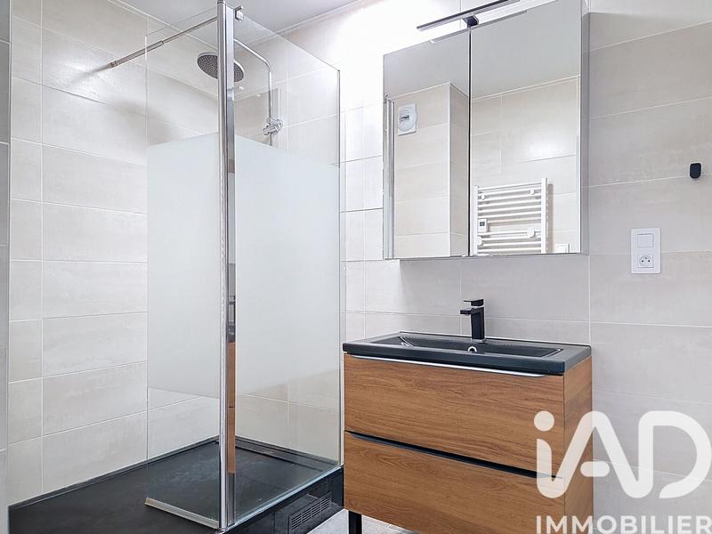 Appartement - 95 m² - 5 pièces