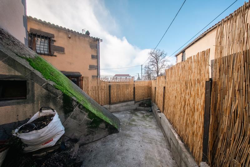 Maison - 77 m² - 3 pièces