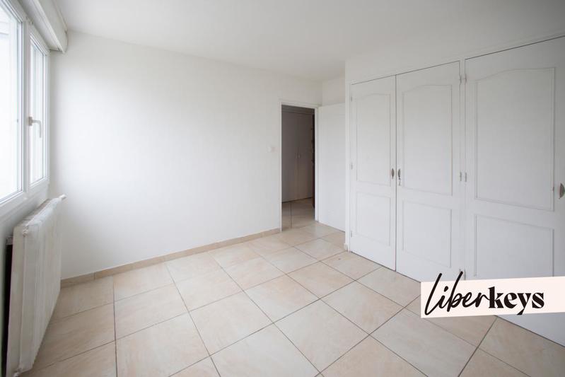Appartement - 80 m² - 3 pièces