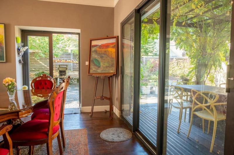 Maison de ville - 220 m² - 9 pièces