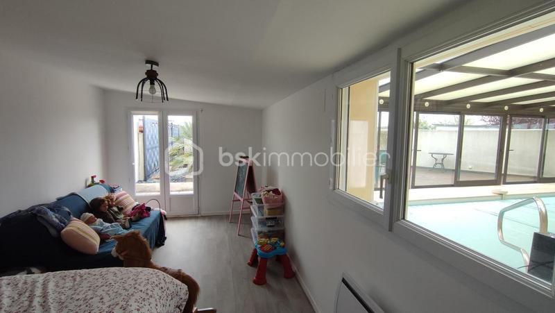 Bureau - 35 m² - 6 pièces