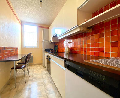 Appartement - 103 m² - 5 pièces