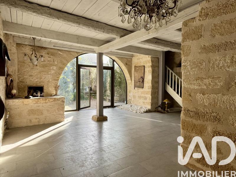 Maison - 225 m² - 11 pièces