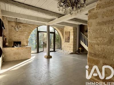 Maison - 225 m² - 11 pièces