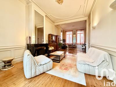 Maison - 186 m² - 8 pièces