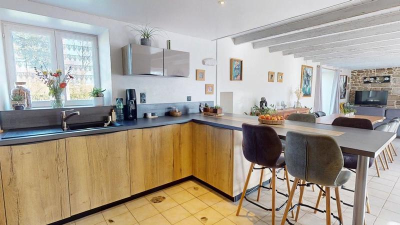 Longère - 140 m² - 5 pièces