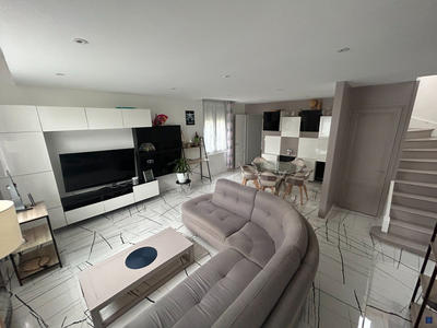 Maison - 84 m² - 4 pièces