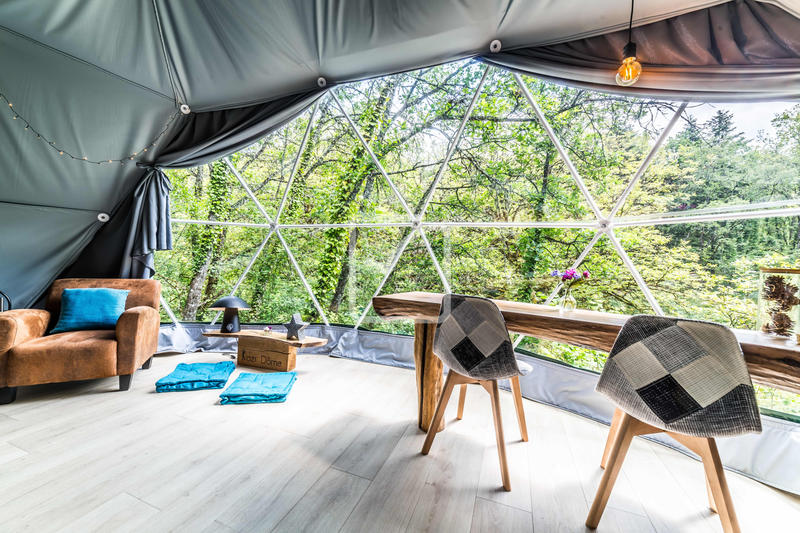 Local commercial - 250 m² - 1 pièce